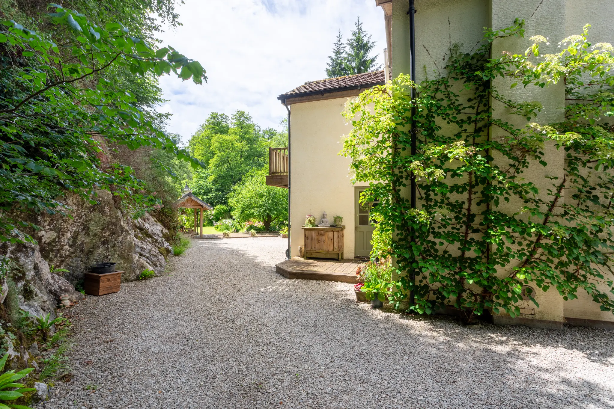 Valley Property Photography: Capturing a Private Estate in Great Elm, Near Bath