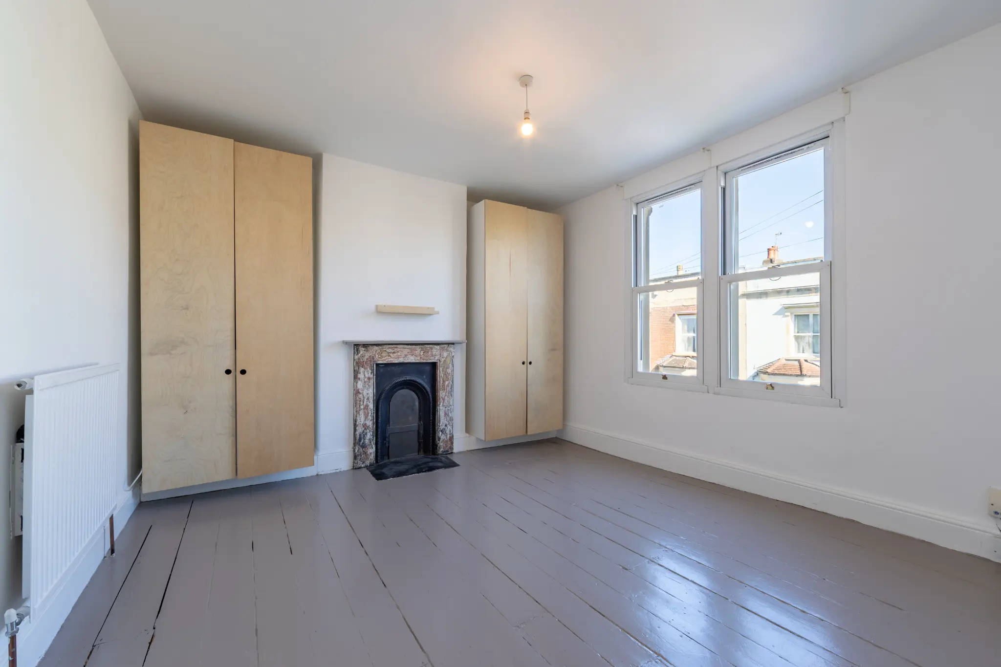 Before virtual staging (empty room)